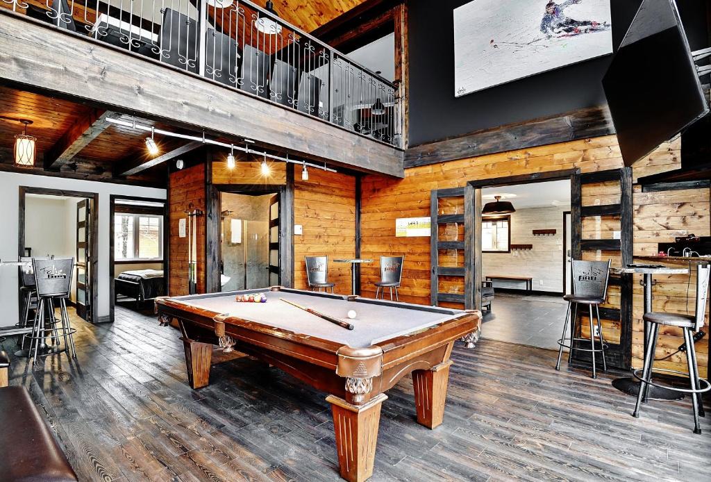 Stoneham Ski Chalet | 08 Pied des Pentes