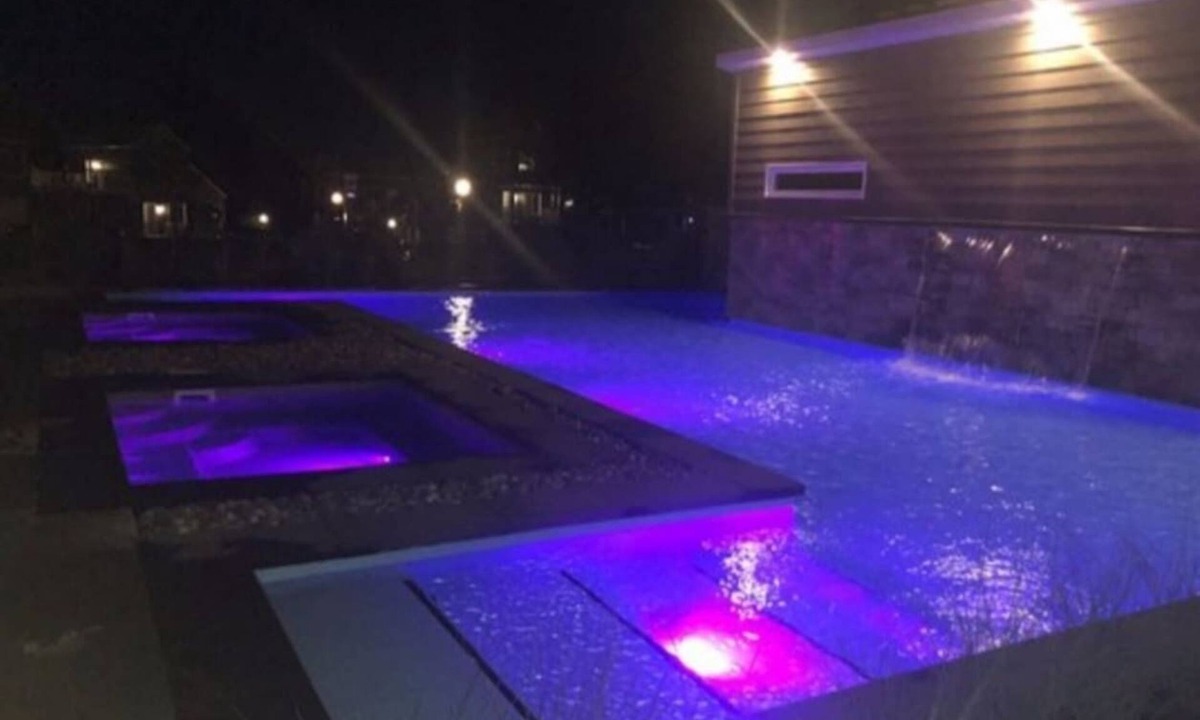 Beaupre Condo | 1 Bdrm Condo Aqua Park & ​Pool - Arcade, FP