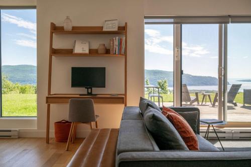 Baie-St-Paul Apartment | 102 - Upscale Condo - River View Terrace
