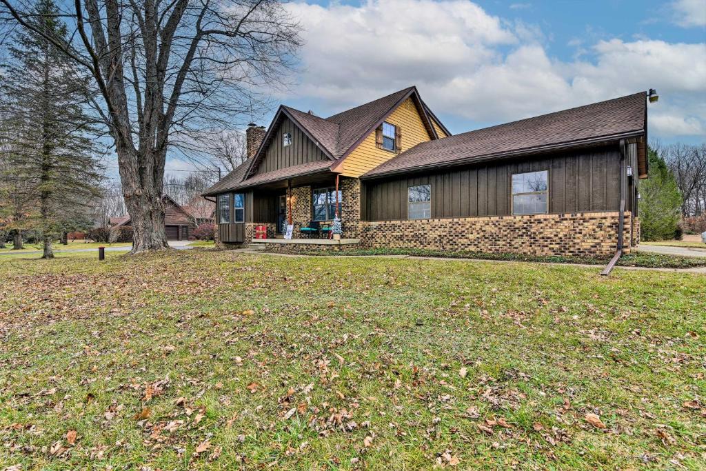Clio Apartment | 14 Mi to Frankenmuth: Apt on 3 Acres in Clio!