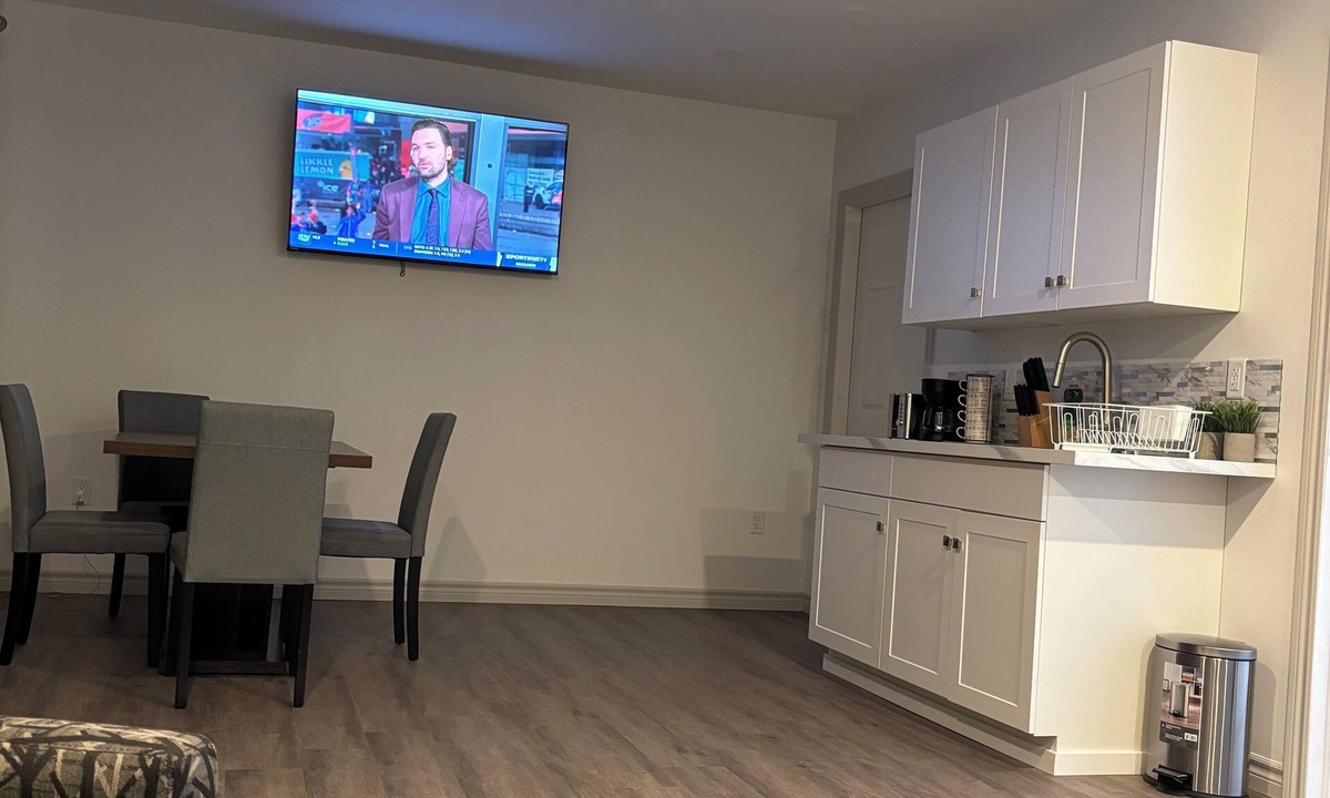 Marion Bridge Apartment | 2-bedroom suite A