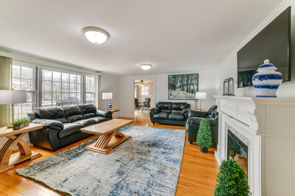 Munsons Corners House | 2 Mi to SUNY Cortland: Home Near Hiking & Golf!