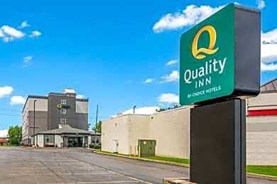 Gates-North Gates Hotel | 2-Star Hotel ∙ Quality Inn