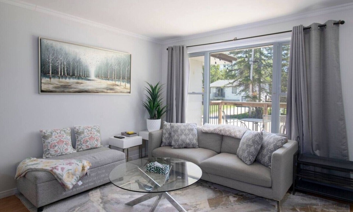 Tay House | 3 Bdrm | BBQ | Fire Pit - Steps to Waterfront Park