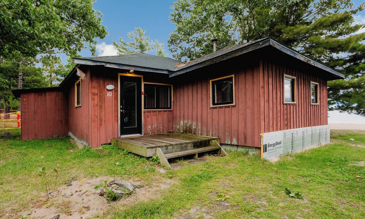 Carling Cottage | 3-Bedroom Cottage #10