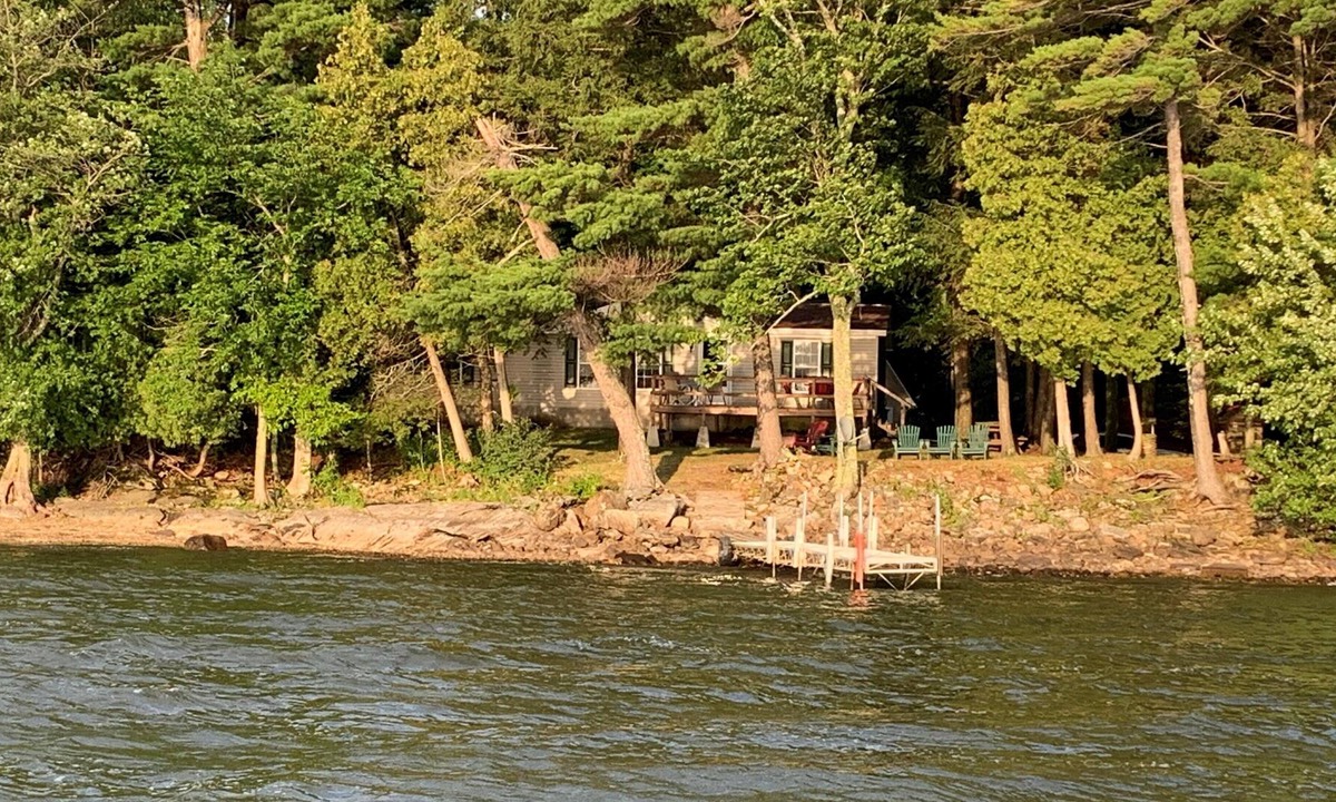 Brier Hill House | 3 Bedroom Home with Private Dock on the shores of Black Lake