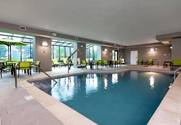 Auburn Hills Hotel | 3-Star Hotel ∙ SpringHill Suites Detroit Auburn Hills