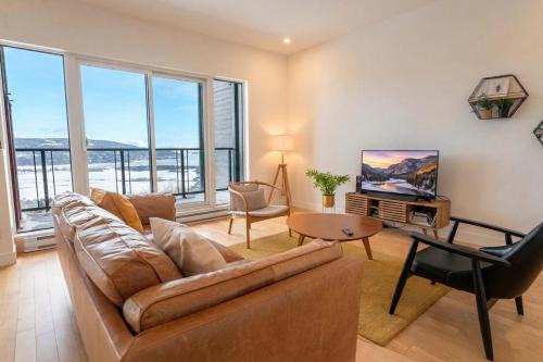 Baie-St-Paul Apartment | 309 - Luxury Condo - Spectacular View & Pool