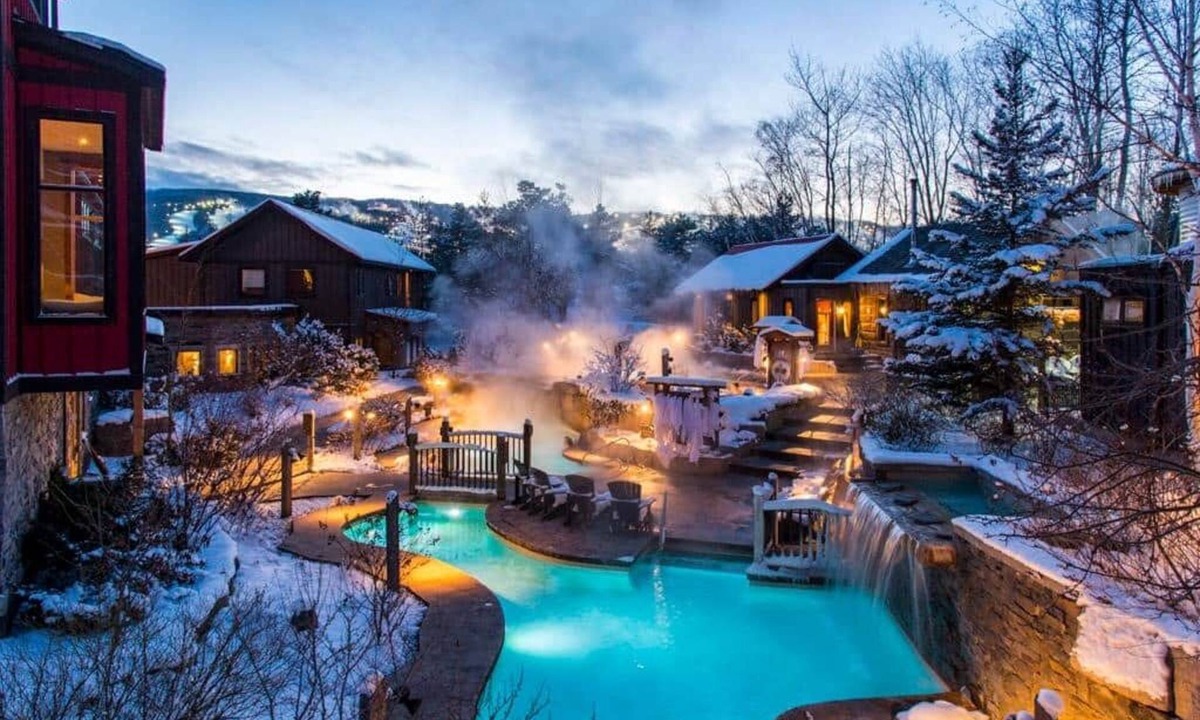 Blackcomb Ski Chalet | 31GlenEagle Cozy Townhome | 2 Bedroom 2 Bathroom, GlenEagle Townhome Whistler, Golf/Ski community