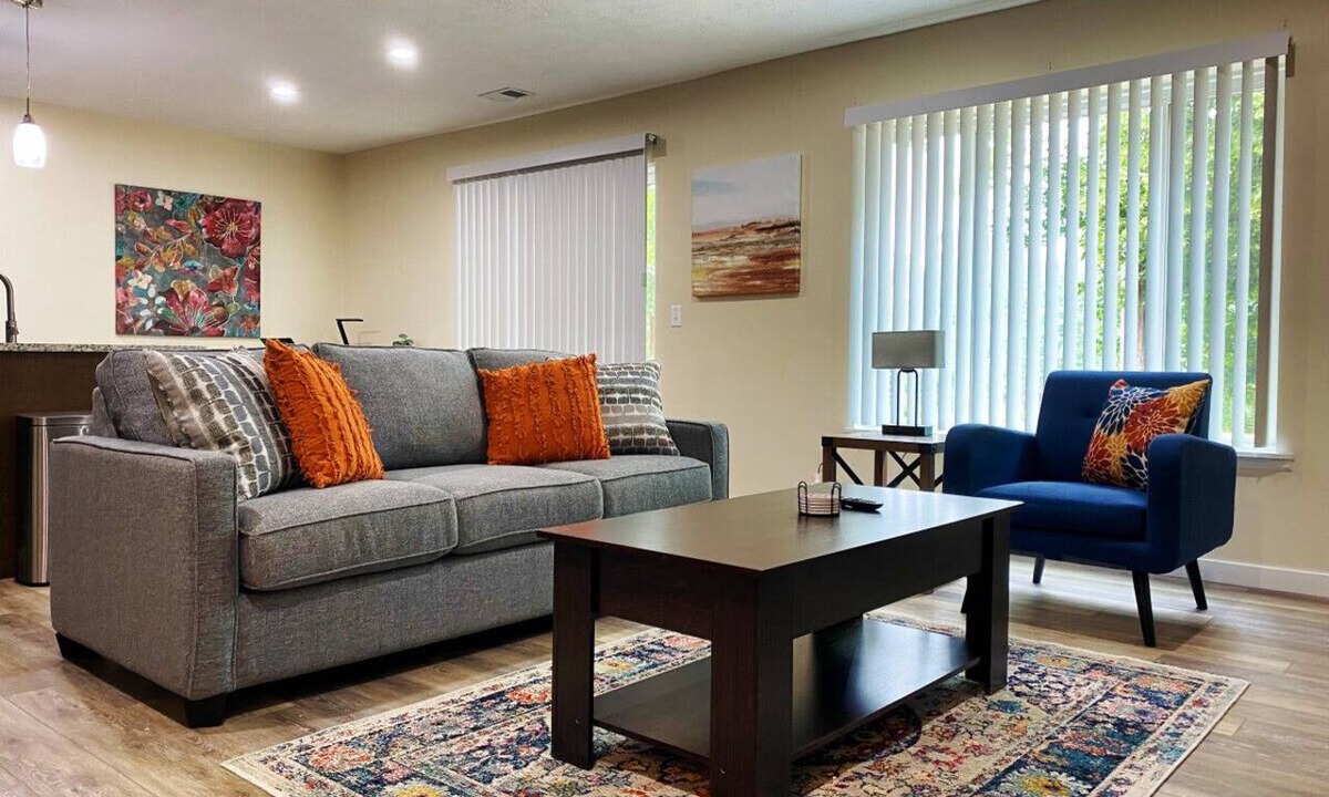 Kalamazoo Apartment | 729 Keenway Cr. Unit A