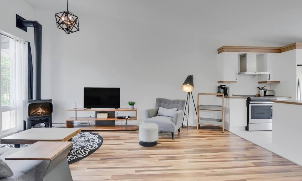 Pont-Rouge Ski Chalet | Agora Duo Portneuf - 2 Family Units - 2 Spas