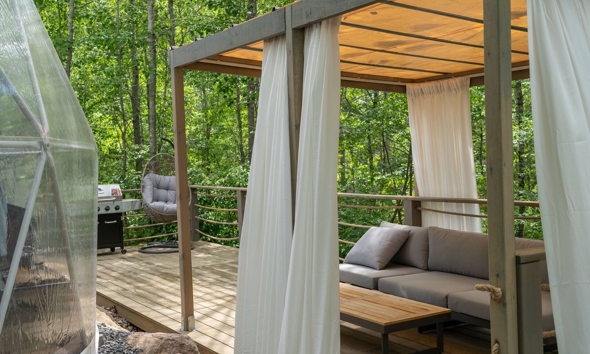 South Algonquin Cabin | Algonquin's Edge Resort | Dome 3