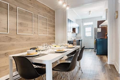Maisonneuve Apartment | Apartments Near Montreal Olympic Park