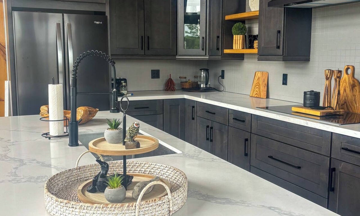 Actinolite Resort | Bridgewater Resort