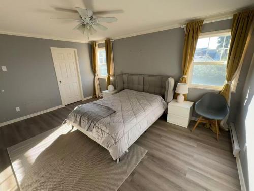 Steveston House | Bright and Cozy Modern Suite in Steventon Richmond