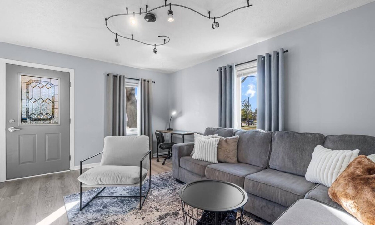 Willowick House | Bright, modern, and cozy Willowick retreat, 20 minutes from downtown Cleveland!