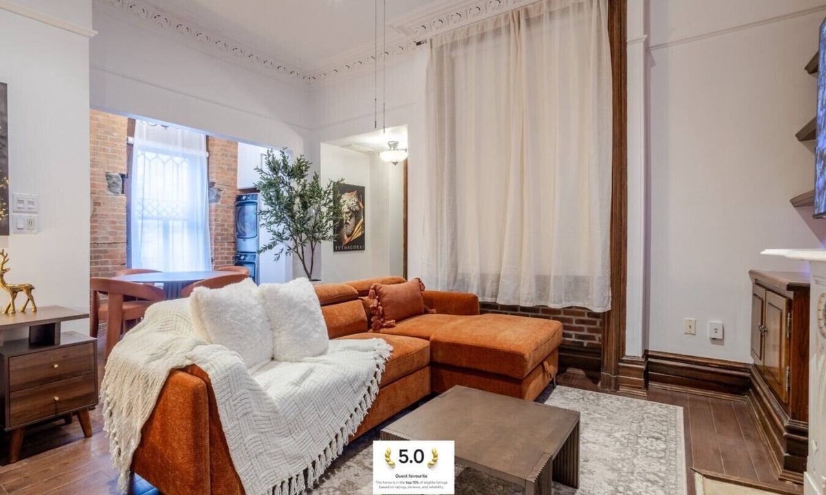 Shaughnessy Village Apartment | Bright Montréal Apartment | Trendy Downtown Escape