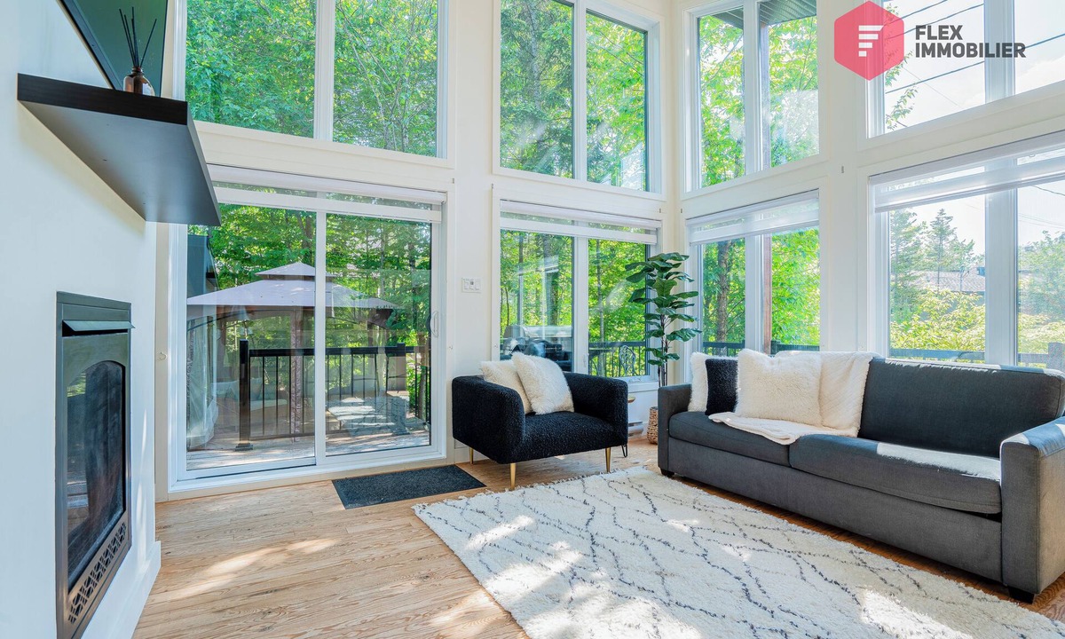 Pont-Rouge Ski Chalet | Casa Ibéricos in Portneuf/SPA Pool Sauna Billiards Trails 30 min from Quebec