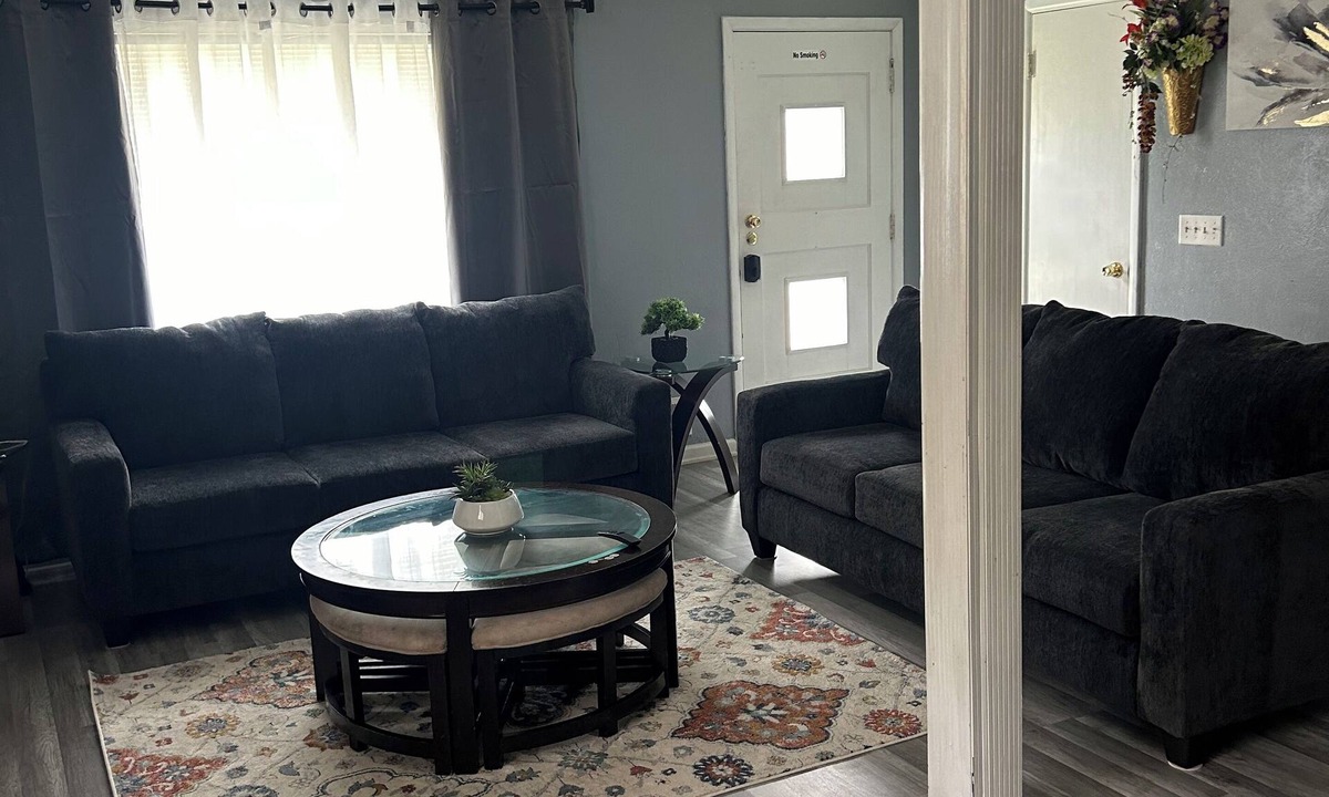 Reynolds Corners House | Cheerful 3-Bedroom Westgate Ranch