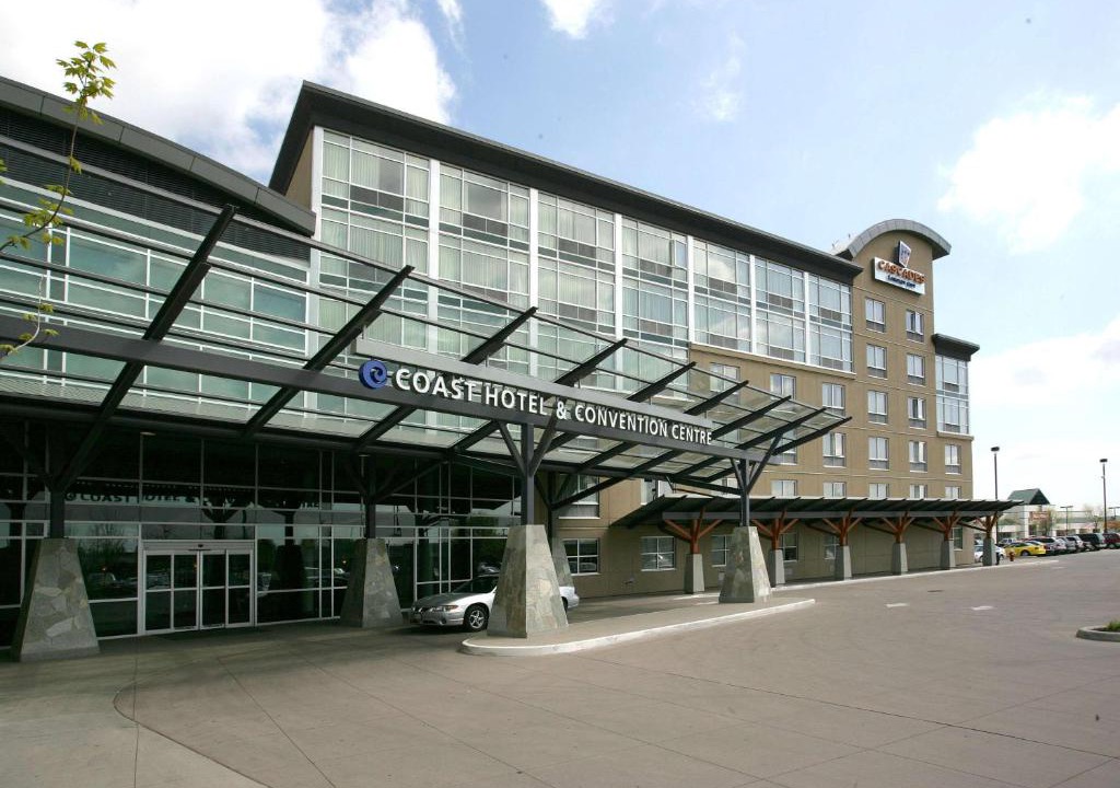 Langley Hotel | Coast Langley City Hotel & Convention Centre