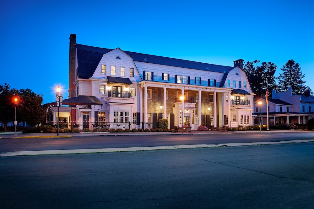 Hamilton Hotel | Colgate Inn