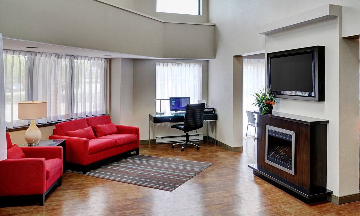 Thunder Bay Hotel | Comfort Inn Thunder Bay
