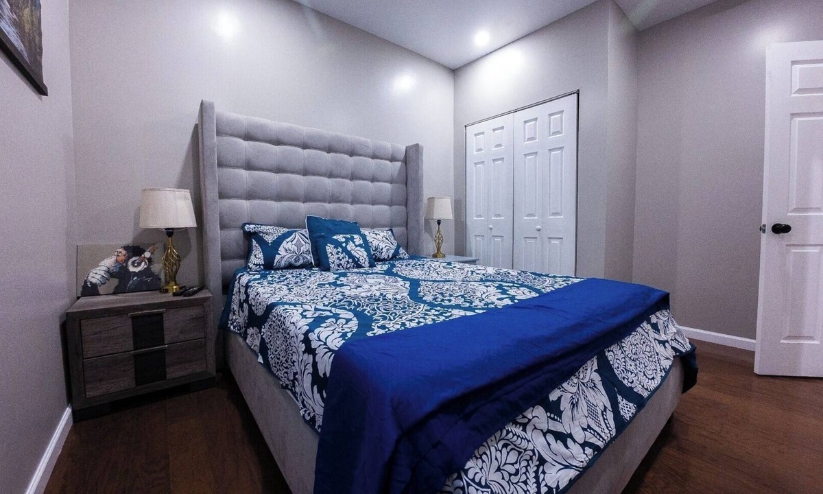 Weequahic Apartment | Comfortable 3BR Newark Stay | Near NYC