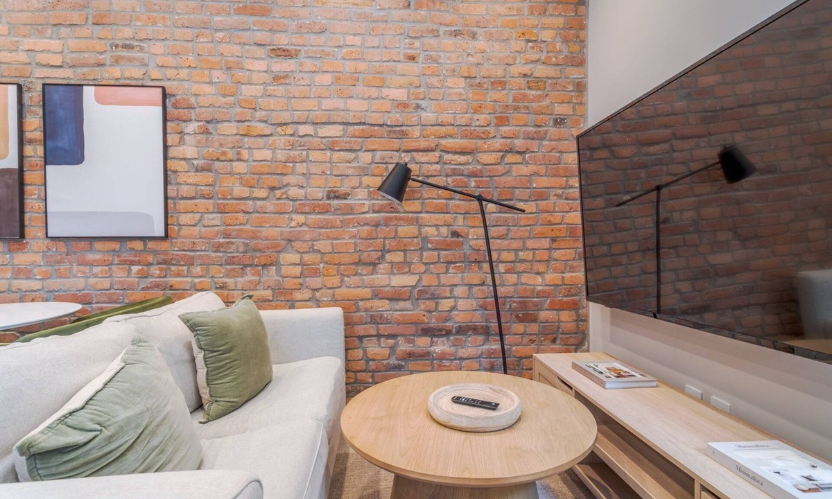 East Village Apartment | Comfortable & Cozy 2BR Home Near Union Square