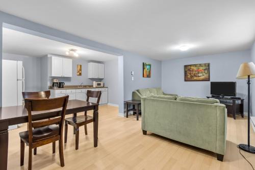 St. John's Apartment | Cozy 2BR Loft Fast WiFi Parking
