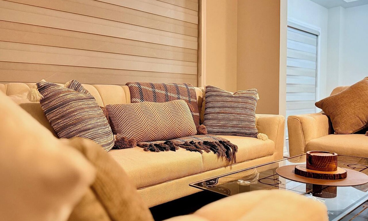 Fonthill House | Cozy, pet friendly retreat close to Niagara Falls | sleeps 8