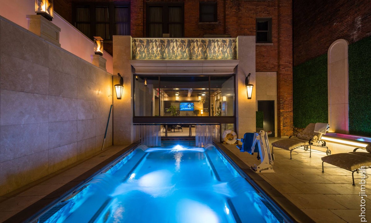 Downtown Buffalo Hotel | Curtiss Hotel, Ascend Hotel Collection