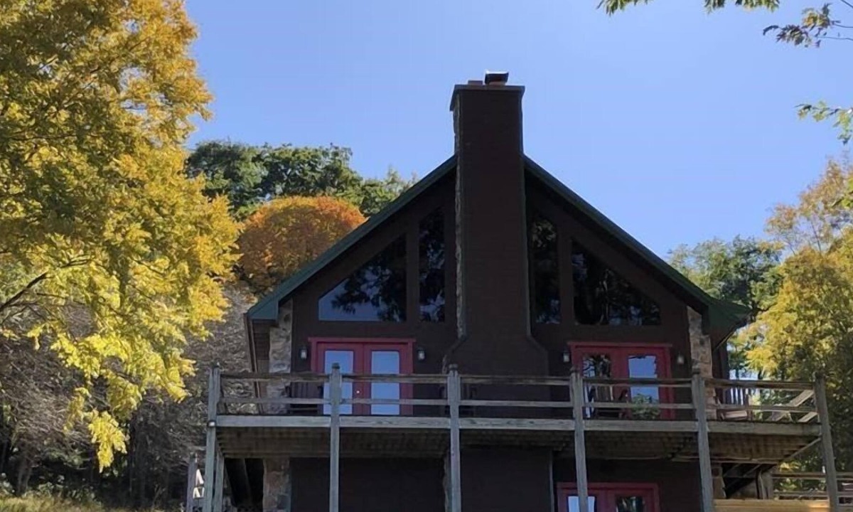 Dryfork House | CV390- Gorgeous Panoramic Views! Firepit, Hot Tub! A/C!