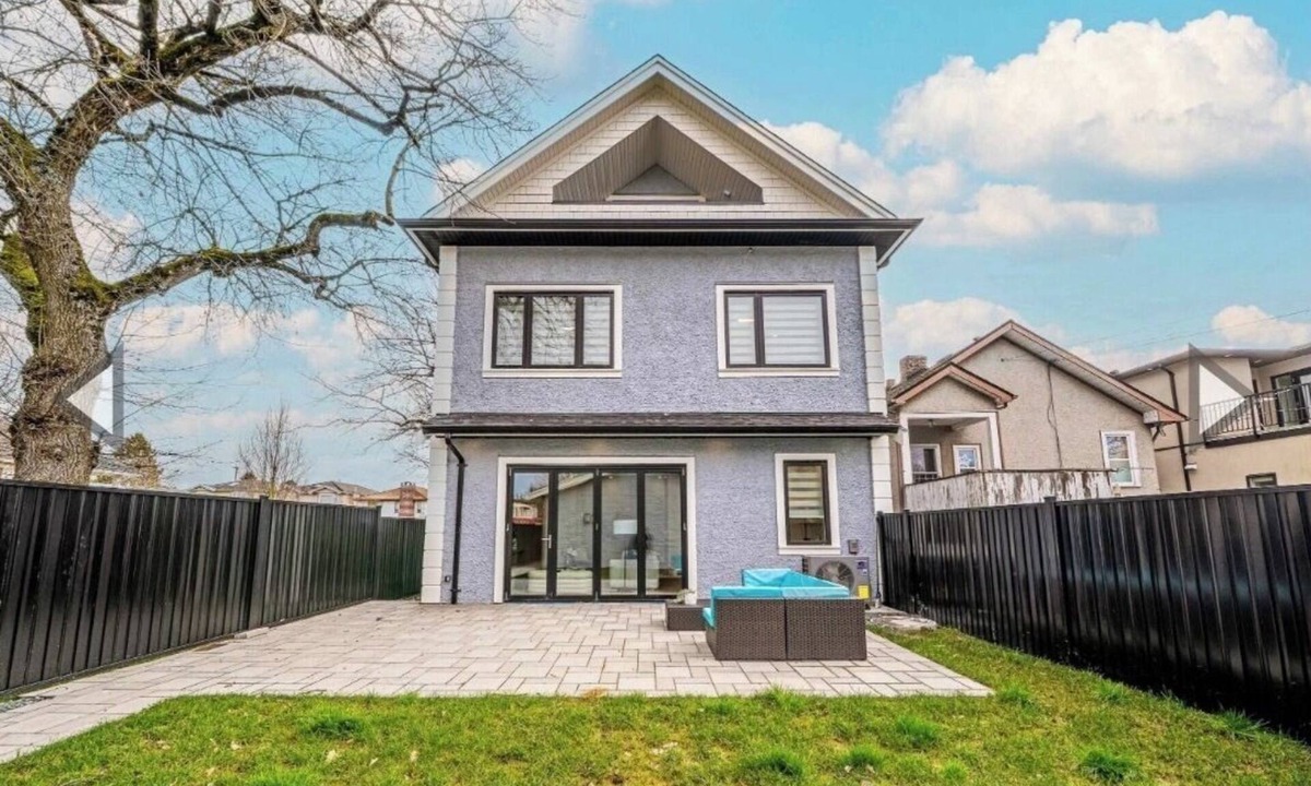 Sunset House | D47 - Brand new 3 bedroom half duplex