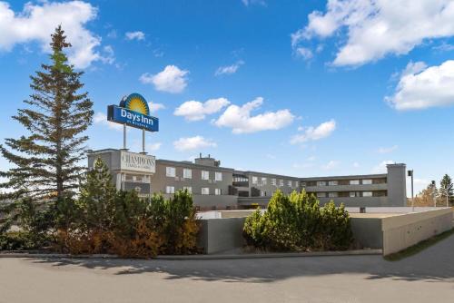 Airdrie Hotel | Days Inn by Wyndham Airdrie