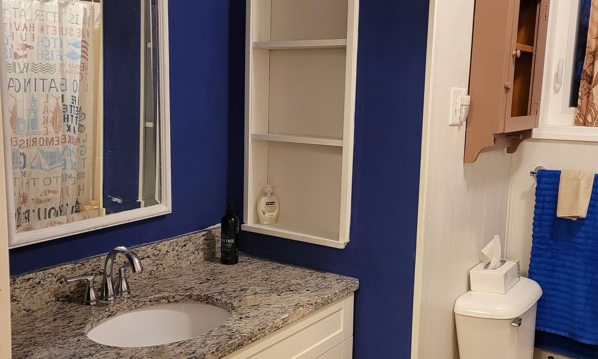 Curtice Cottage | DO NOT BOOK This Account will not close it is no longer listed on VRbo