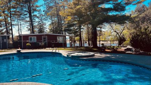 Wasaga Beach House | Dockhouse at Evergreen Resort in Wasaga Beach
