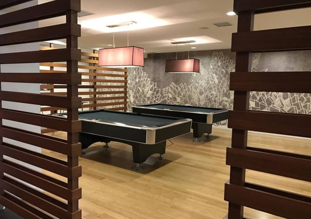 Wellington Place House | Downtown Deluxe Suite Ft. Lake View+Parking