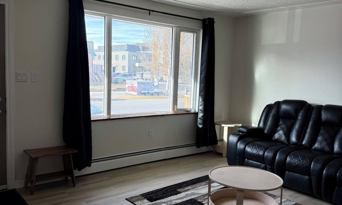 Whitehorse Apartment | Downtown Whitehorse - 3 Bedroom Condo