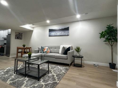 Calgary Apartment | Eli's Place