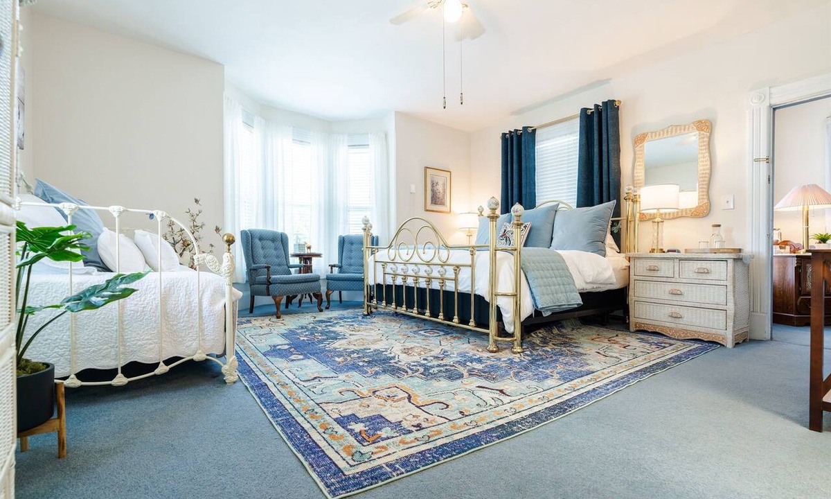Marblehead Apartment | Experience the Season in Marblehead