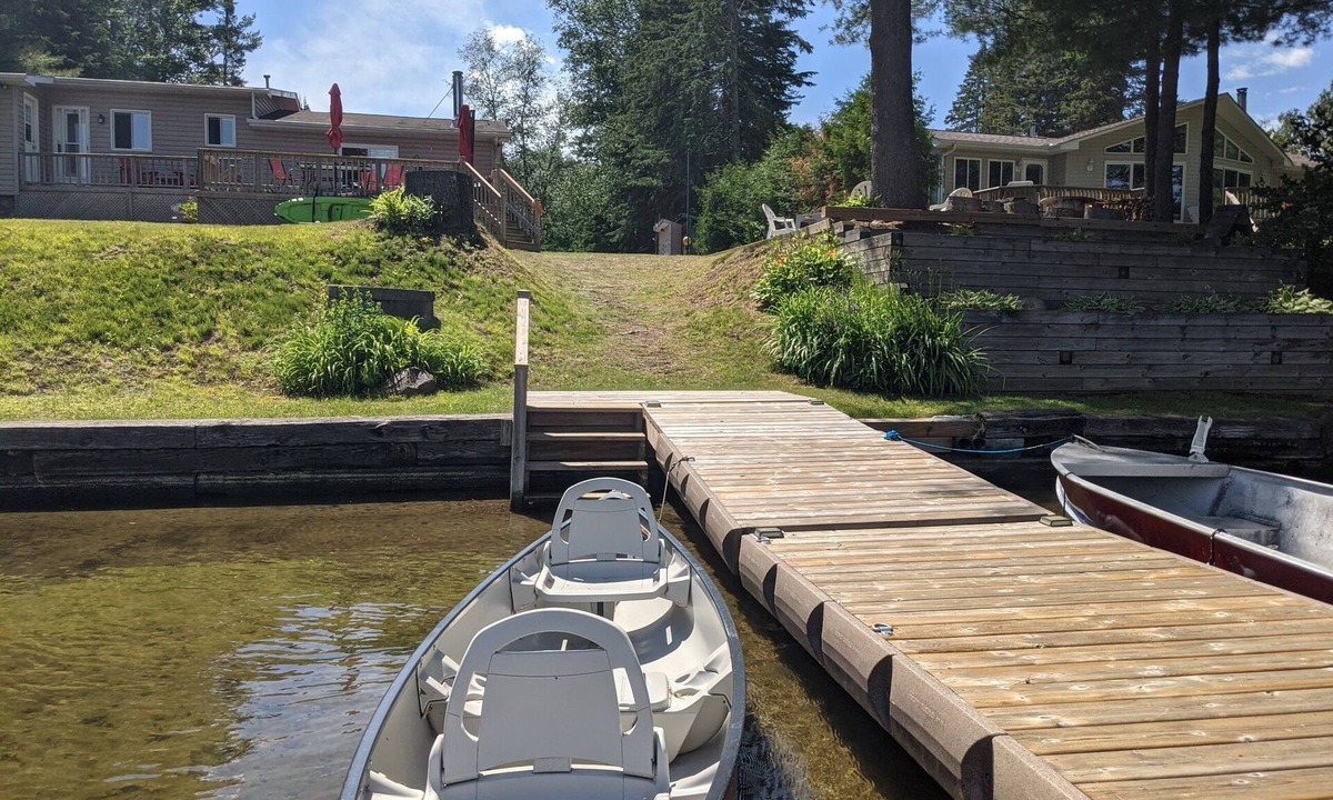 Minden Hills Cottage | Family Friendly Cottage On Moore Lake!