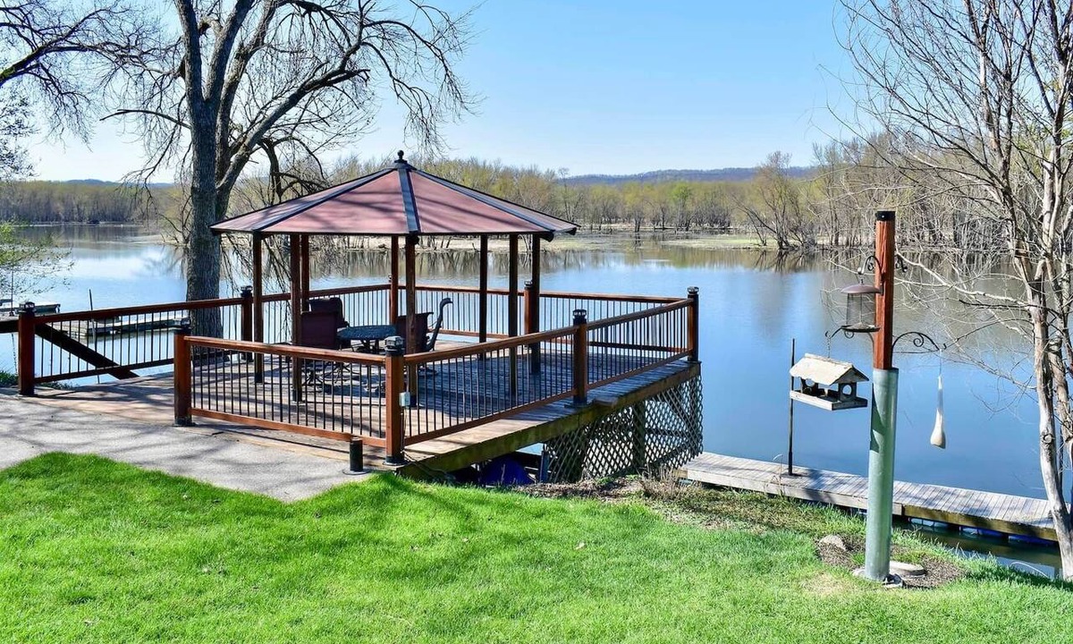 Fountain City House | FC River Retreat