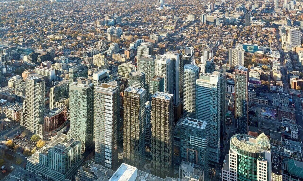Toronto Entertainment District Condo | Furnished 1 Bedroom CN View Condo NOBU Residences Entertainment District Toronto