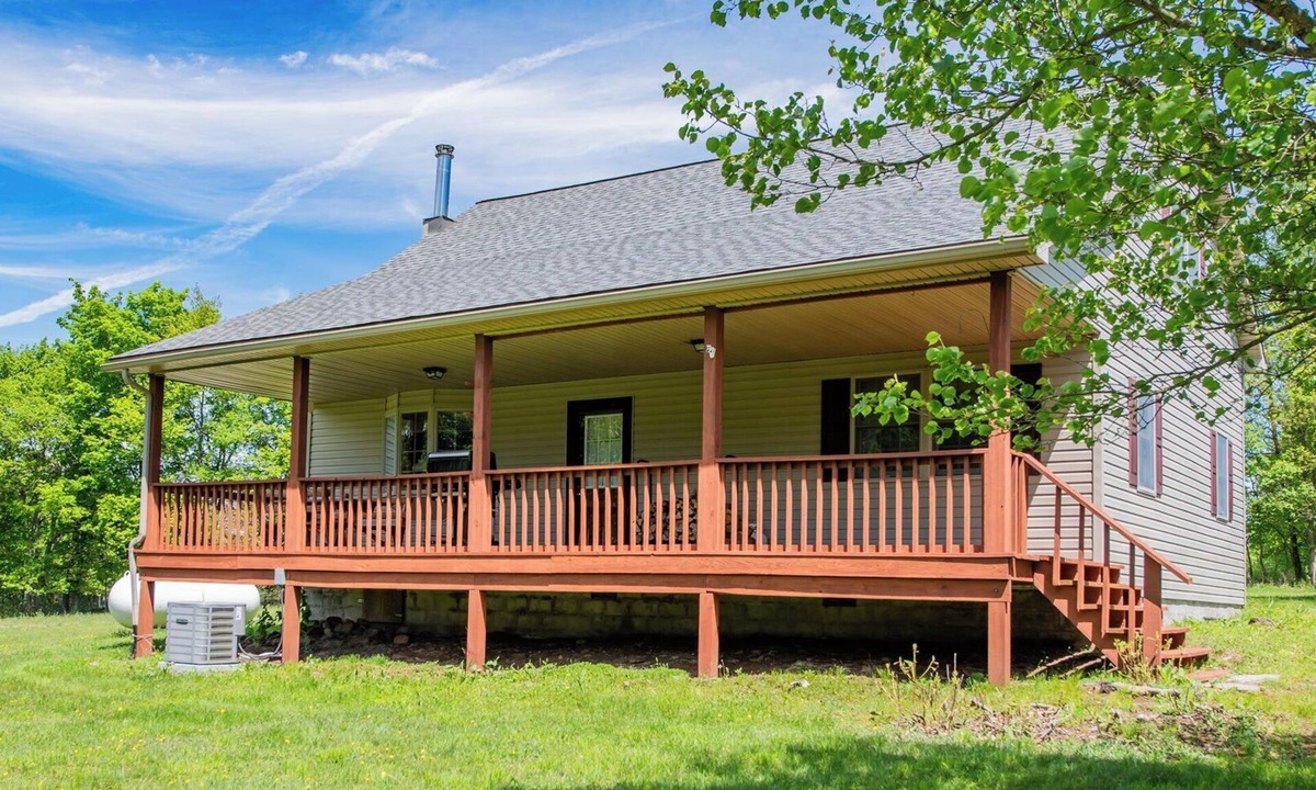 Shunk House | Glatts - Cabin located in Shunk