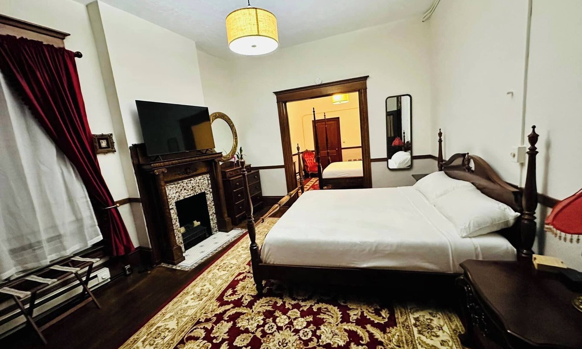 Wellsville Apartment | Gorgeous Main Street Two Bedroom Apartment