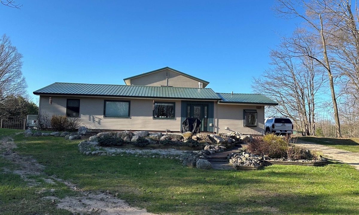 Indian River House | Green Acres - privacy and hospitality