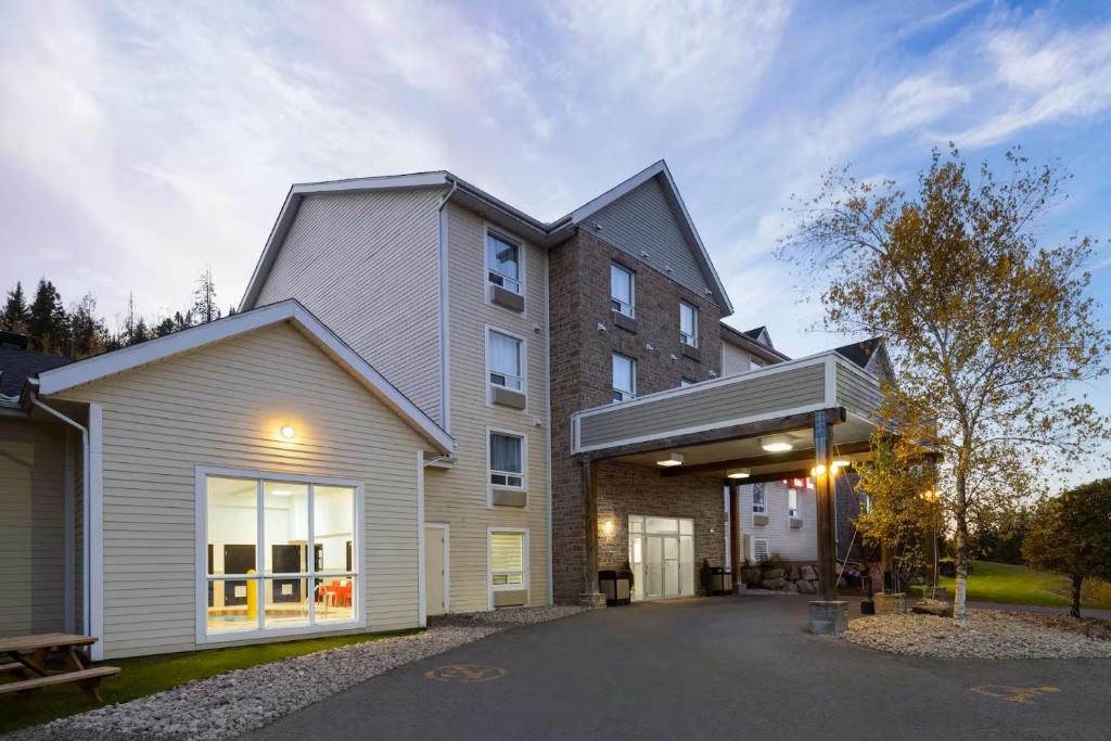 Sainte-Agathe-des-Monts Hotel | Hôtel TERRA Laurentides