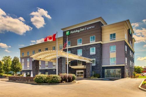 Cheektowaga Hotel | Holiday Inn Express Cheektowaga North East by IHG
