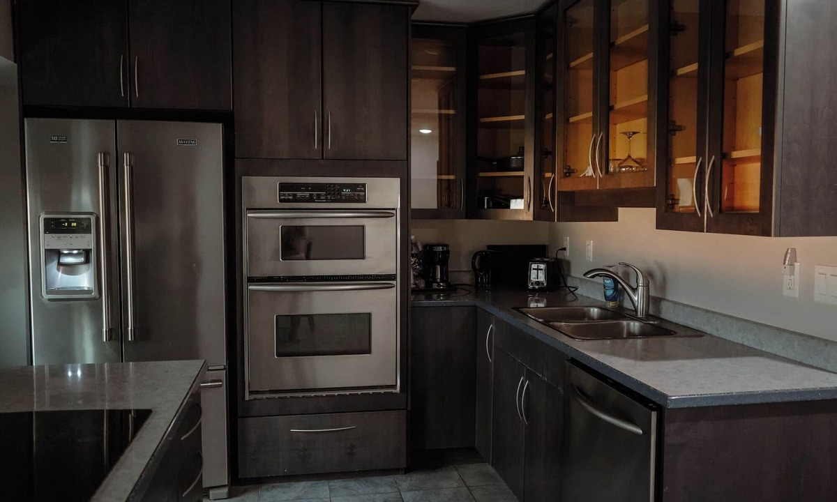 Vanderhoof Hotel | Homestead Inn and Suites