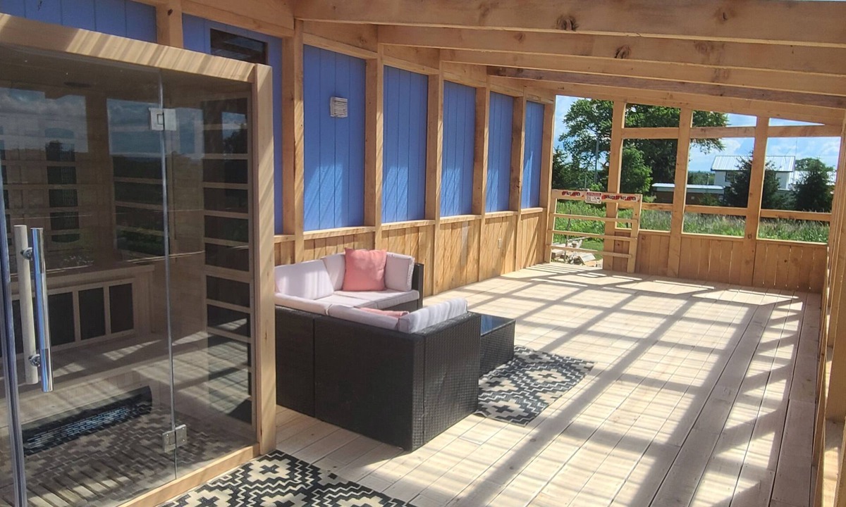 Hammondsport House | Hot tub, SAUNA, country views!